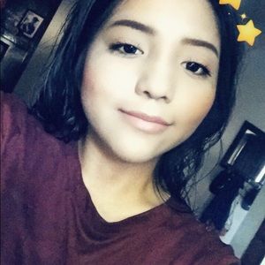 Meet your Posher, Cindy